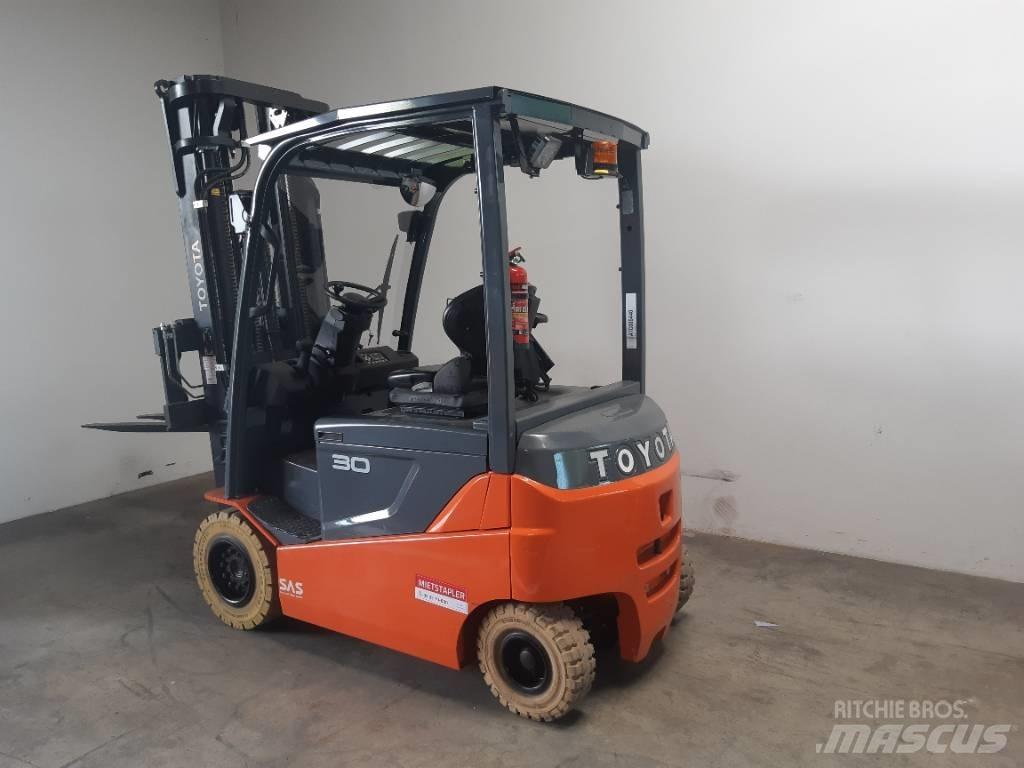 Toyota 8 FB MKT 30 Akumulátorové vozíky
