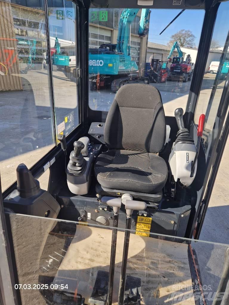 Hitachi ZX 19-6 Mini rýpadlá < 7t