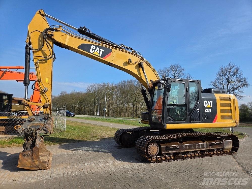 CAT 320EL Pásové rýpadlá