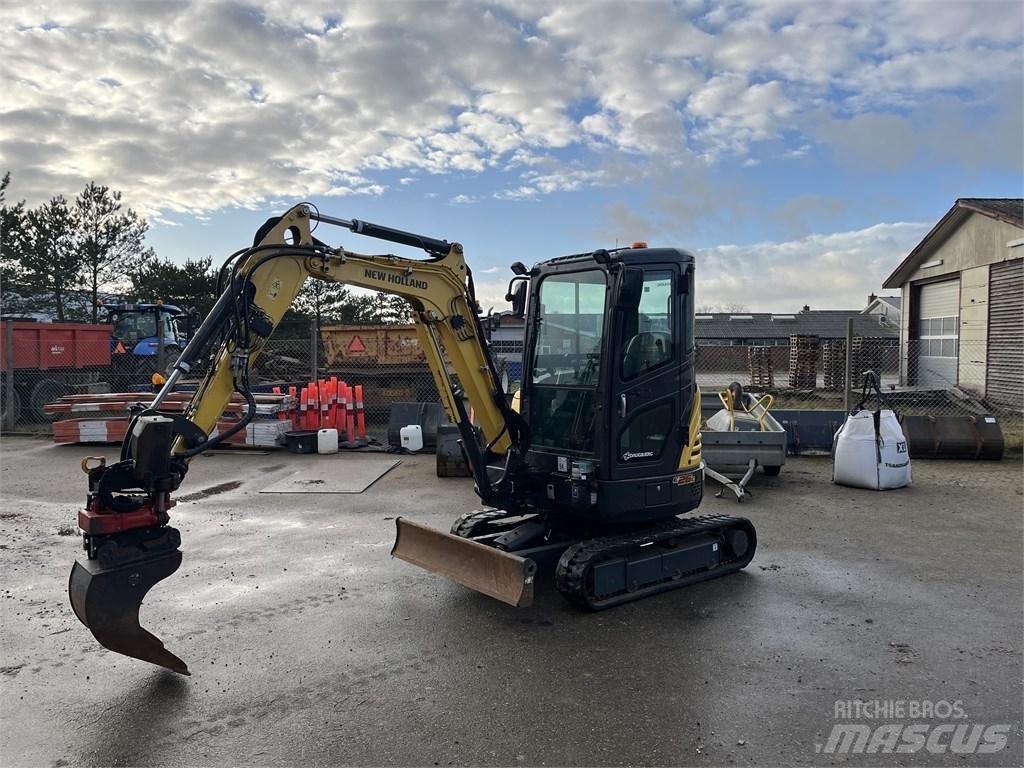 New Holland E 26 C Mini rýpadlá < 7t