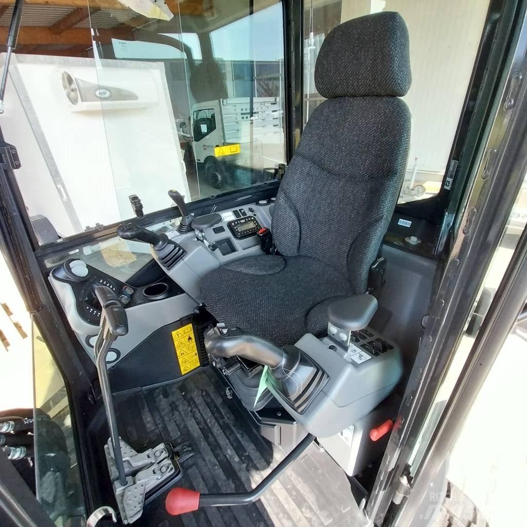 Bobcat E 27 Mini rýpadlá < 7t