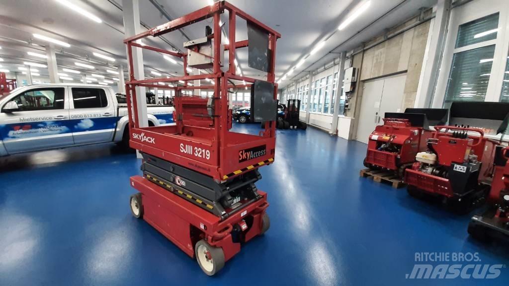 SkyJack SJIII 3219 Nožnicové zdvíhacie plošiny