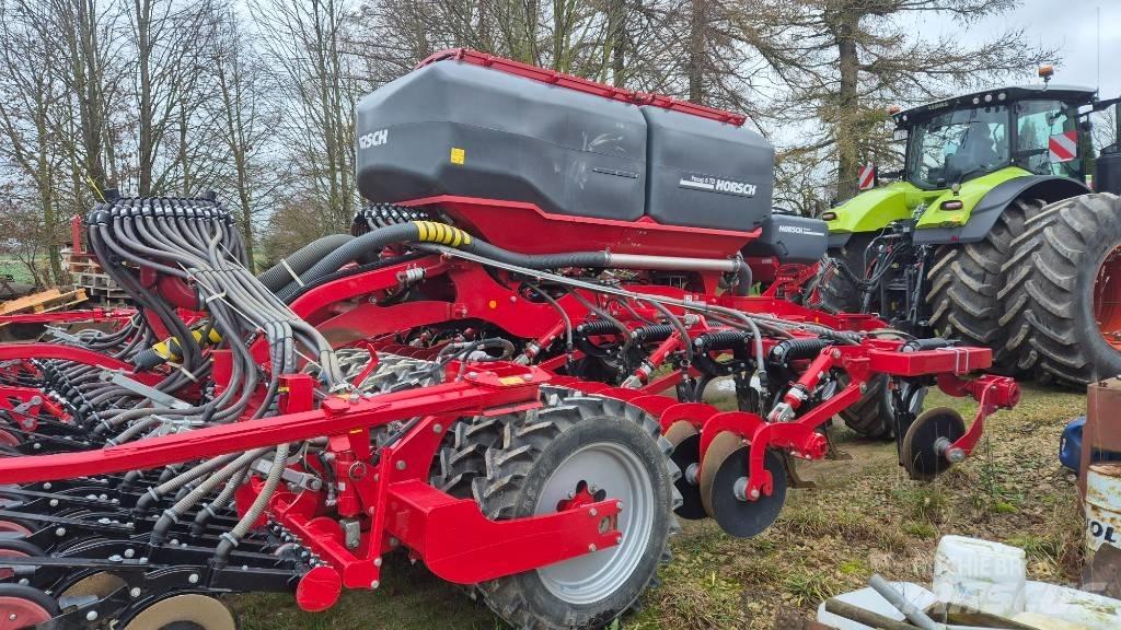 Horsch Focus 6 TD Mechanické sejačky