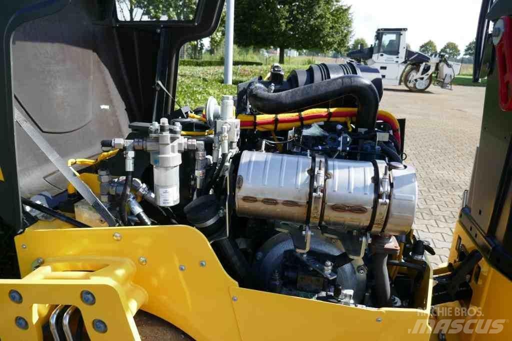 Bomag BW 120 AD-5 Malé asfaltovacie stroje