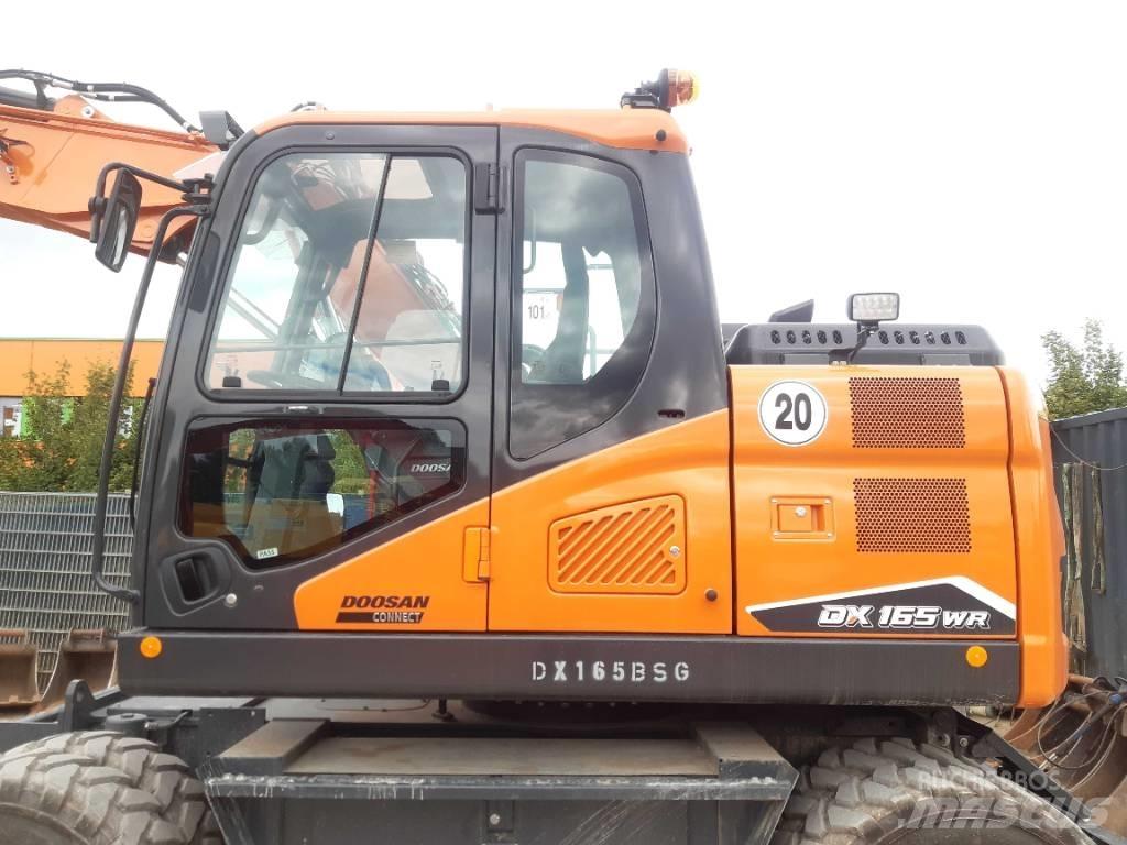 Doosan DX165 WR-7 Kolesové rýpadlá