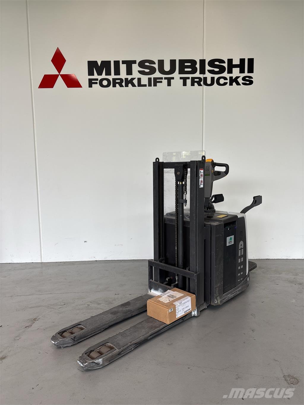 Atlet PDP200 Samohybné vozíky