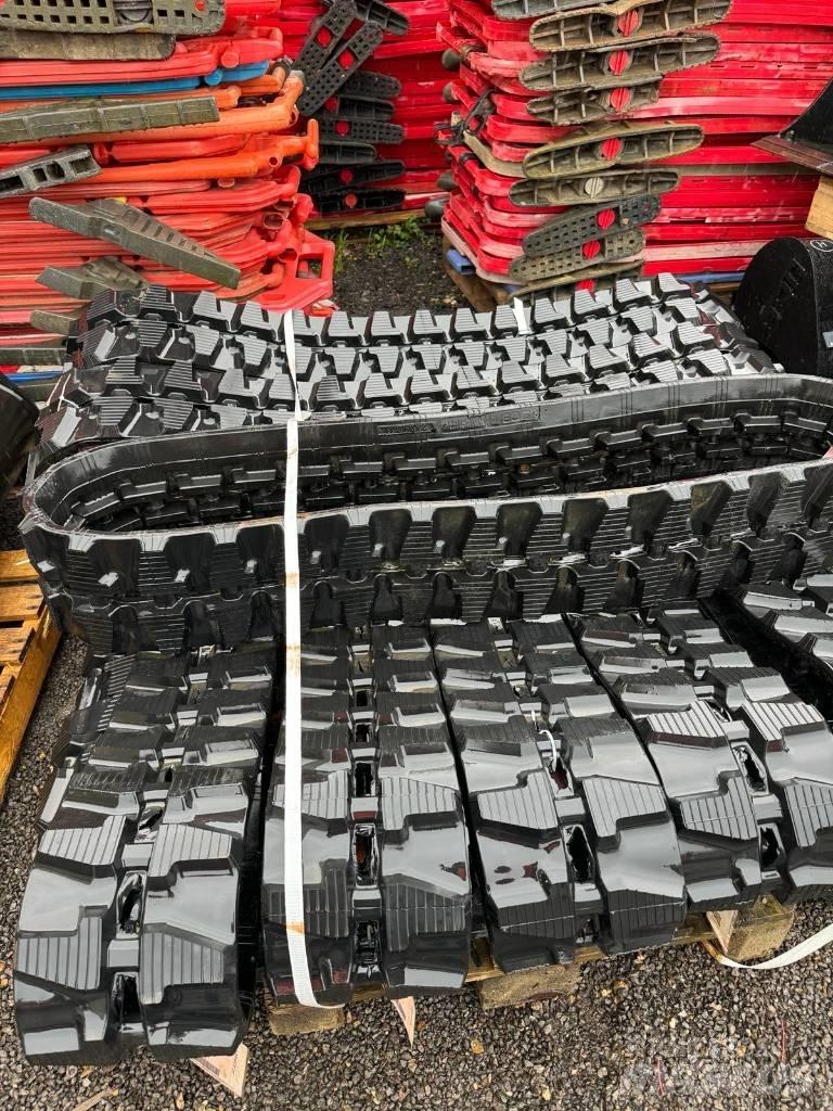 JCB RUBBER TRACKS Pásy, reťaze a podvozok