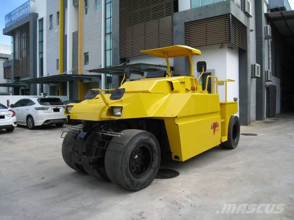 Sakai TZ 701 Pneumatikové valce