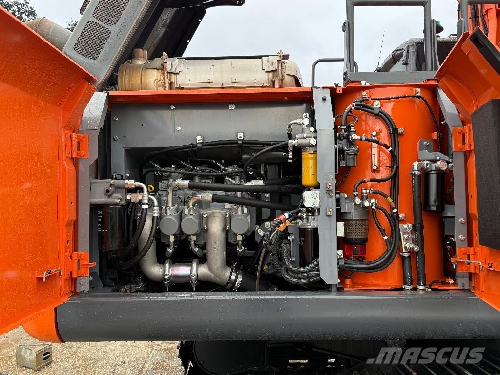 Hitachi ZX 210 LC-6 Pásové rýpadlá