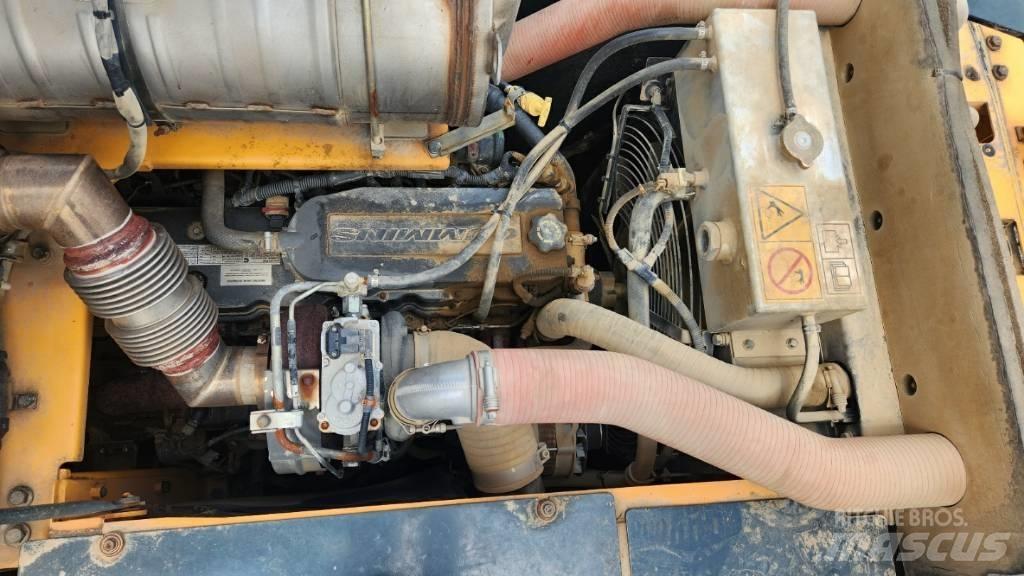 Hyundai HW 145 Kolesové rýpadlá