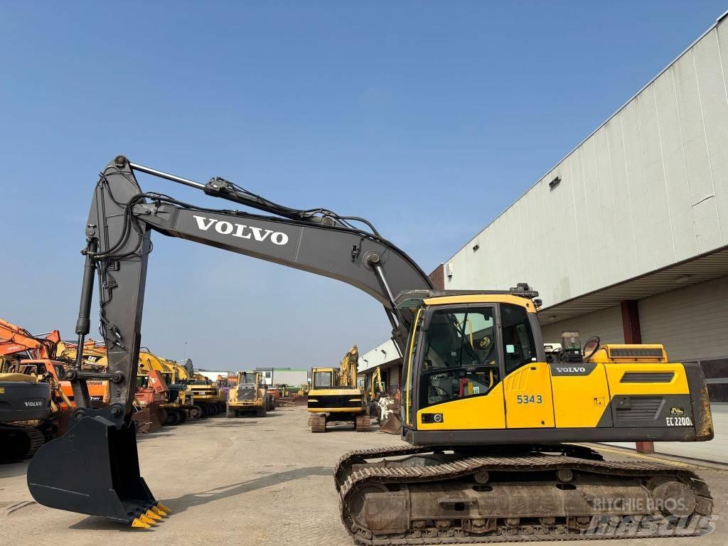 Volvo EC 220 DL Pásové rýpadlá
