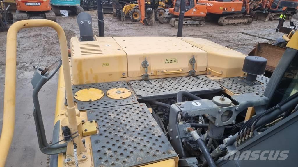 Volvo EC 300 D Pásové rýpadlá