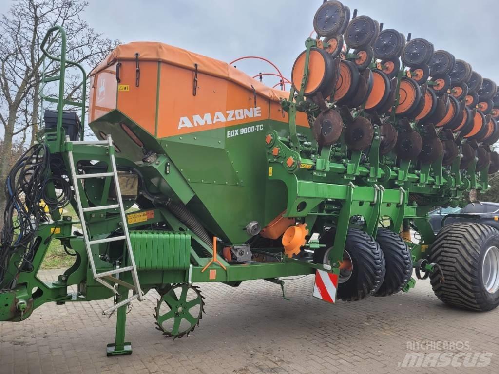 Amazone EDX 9000-TC Mechanické sejačky