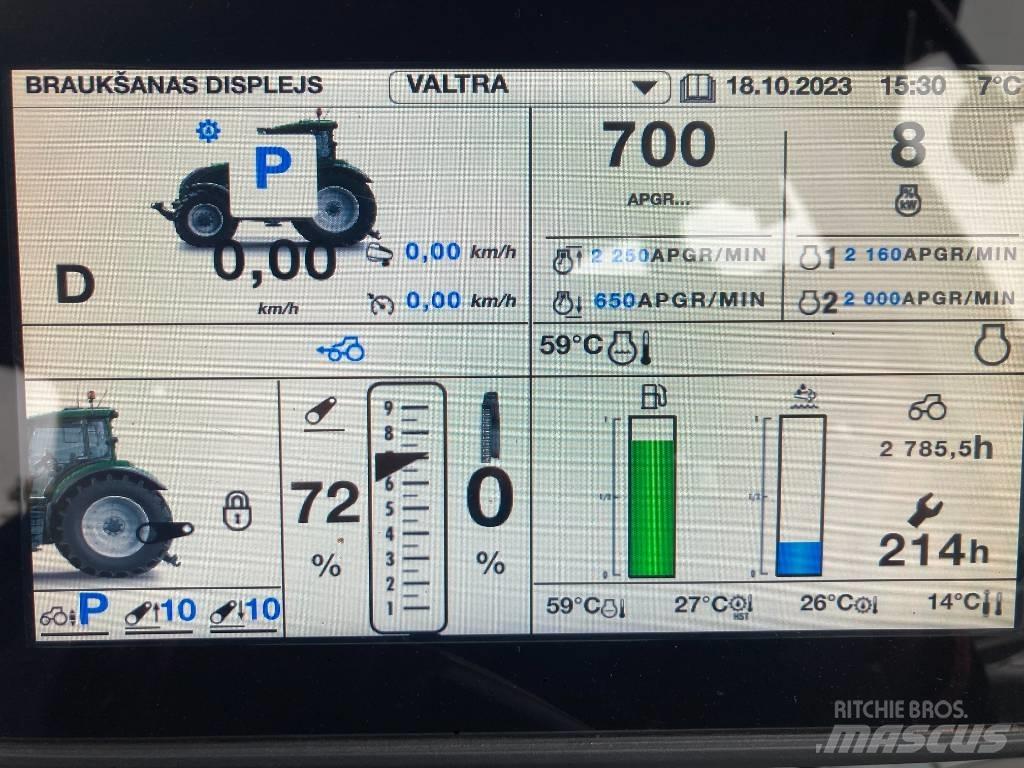 Valtra T 234 Traktory