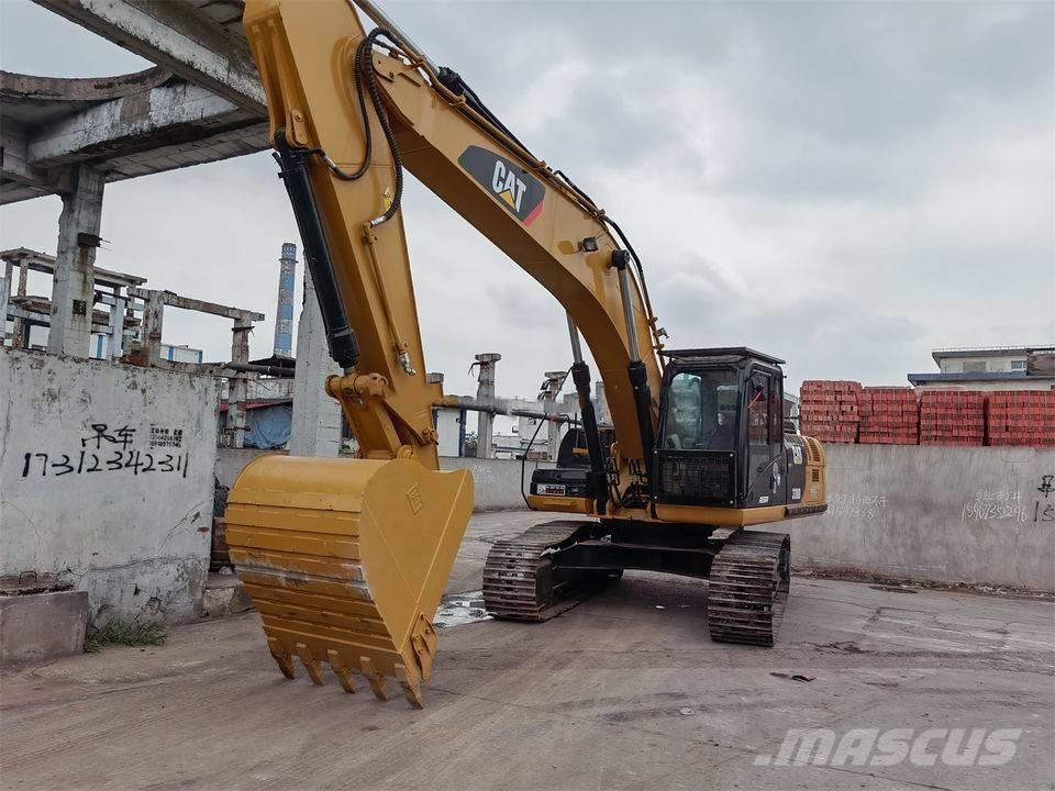 CAT 330DL Pásové rýpadlá