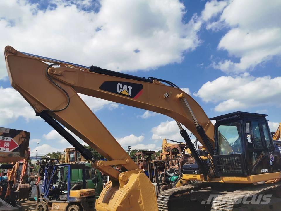CAT 330DL Pásové rýpadlá
