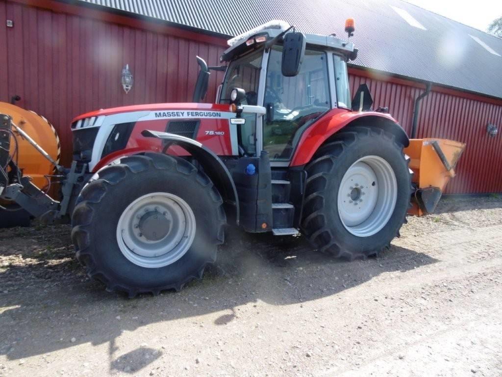 Massey Ferguson 7 S Traktory