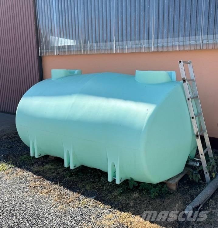 Tank Master 6000 Kontajnerové nádrže