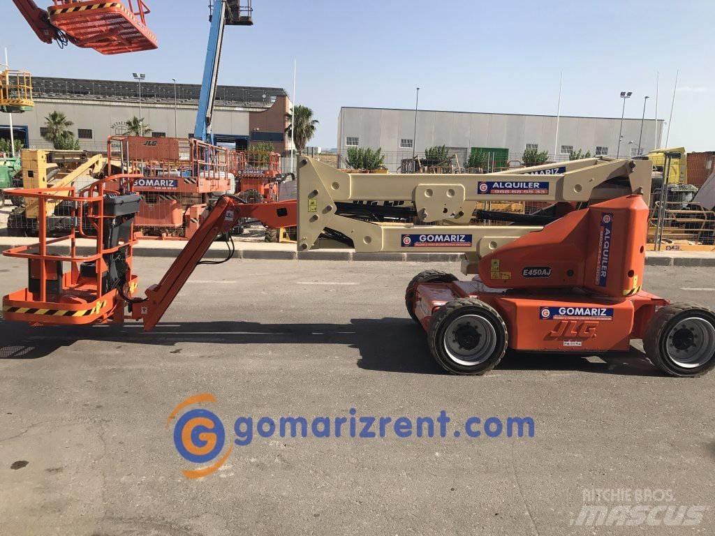 JLG E 450 AJ Kĺbové plošiny