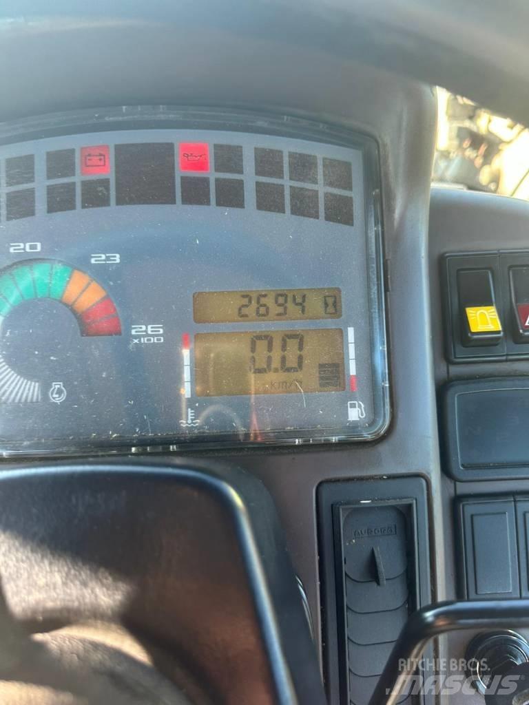 Renault Ares 550 RX Traktory