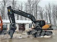 Hyundai R220LC-9 Pásové rýpadlá