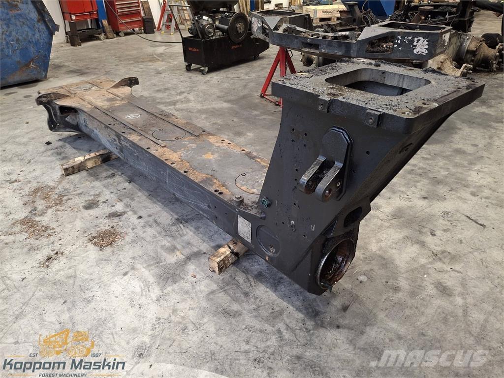 Komatsu 845 Ďalšie komponenty