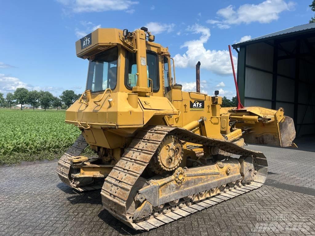 CAT D 6 M LGP Pásové dozéry