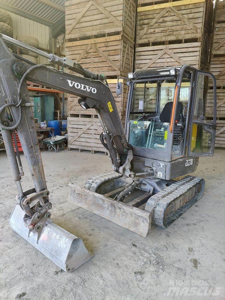 Volvo EC 27 D Mini rýpadlá < 7t
