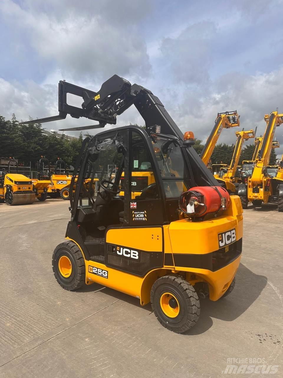 JCB TLT 25 Iné