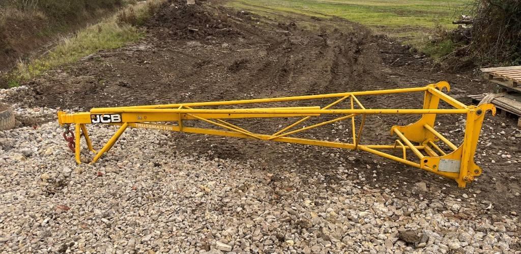 JCB Trussmaster Teleskopické manipulátory