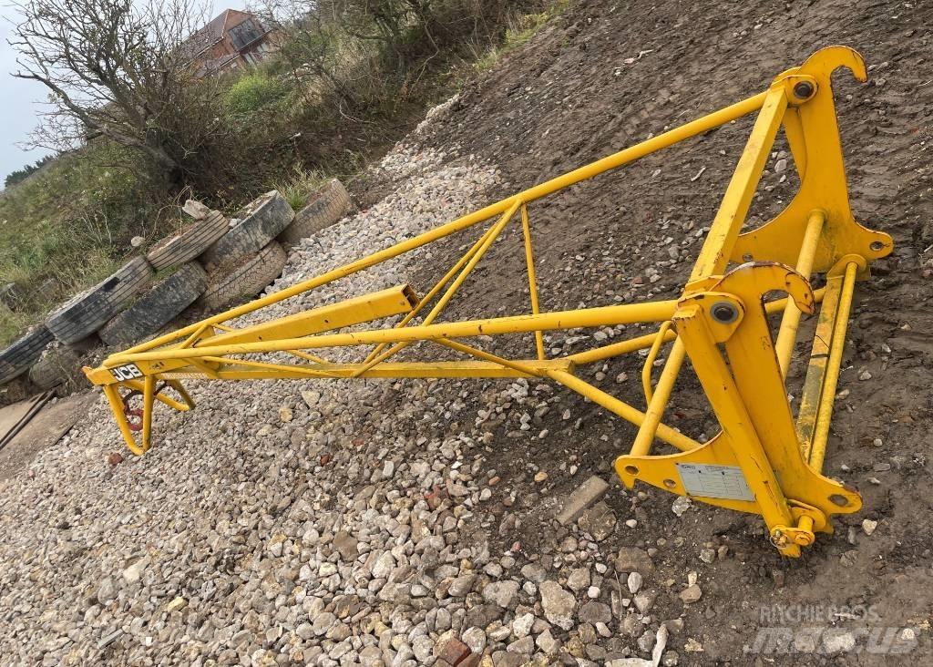 JCB Trussmaster Teleskopické manipulátory