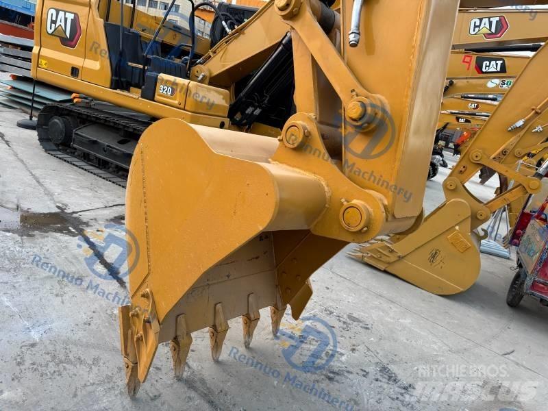 CAT 320 D Pásové rýpadlá