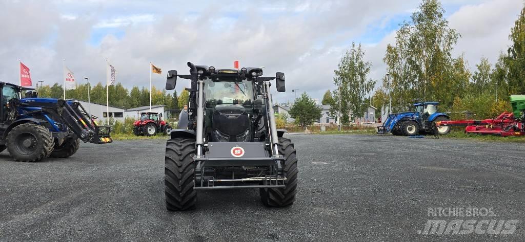 Case IH Maxxum 150 Traktory
