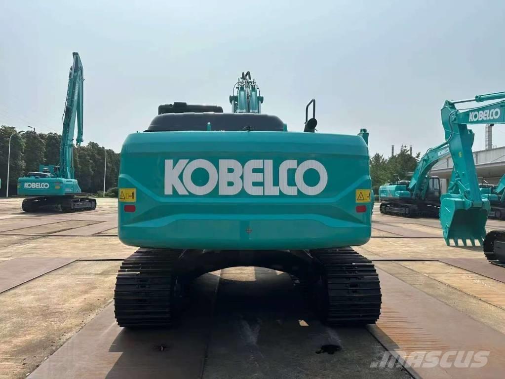 Kobelco SK 210 D Pásové rýpadlá
