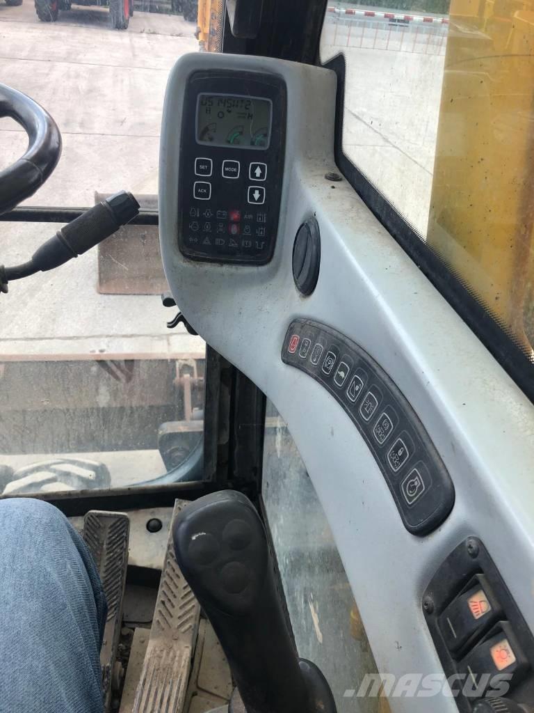 JCB JS145W Kolesové rýpadlá