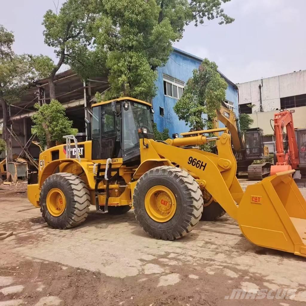 CAT 966 H Kolesové nakladače