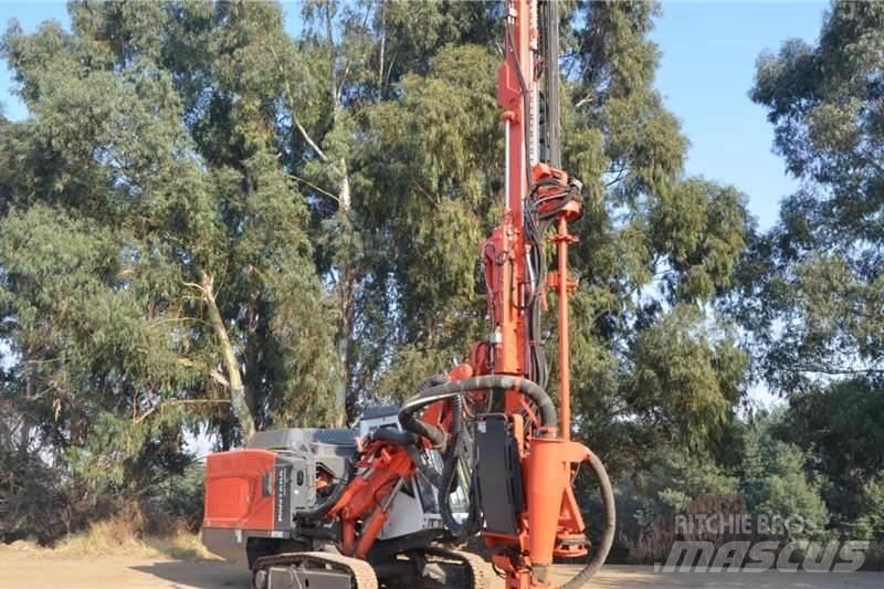 Sandvik DP1500i Povrchové vrtné súpravy