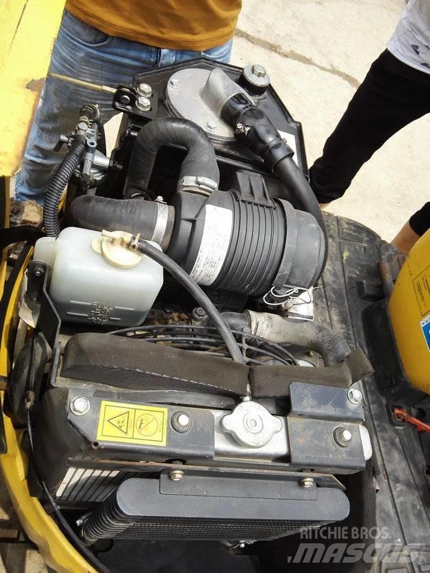Komatsu PC 10 Mini rýpadlá < 7t