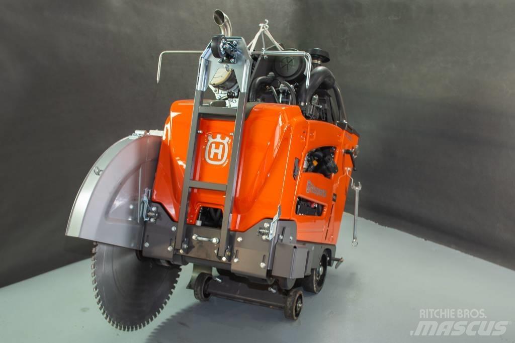 Husqvarna FS5000D Píly na betón a kameň