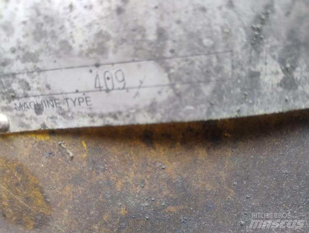 JCB 409 2006r.Parts, Kolesové nakladače