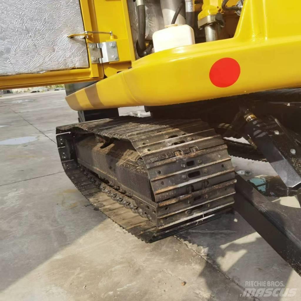 CAT 306E2 Mini rýpadlá < 7t
