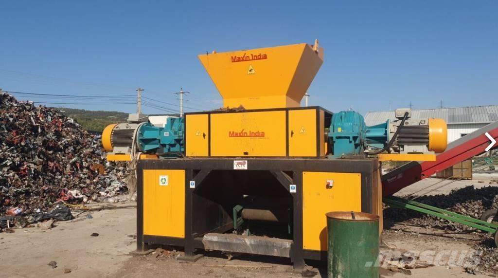  Maxin India 1000 Úžitkové vozne