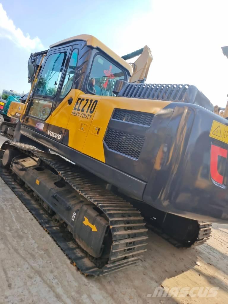 Volvo EC 210 D Pásové rýpadlá