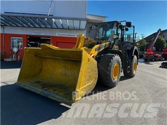 Komatsu WA380-8E0 Kolesové nakladače