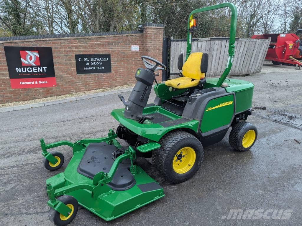 John Deere 1445 Samochodné kosačky