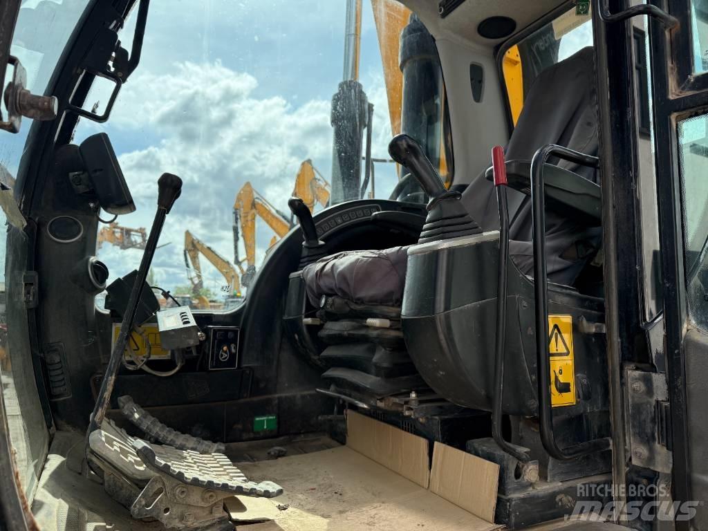 JCB JS 360 LC HRD Pásové rýpadlá
