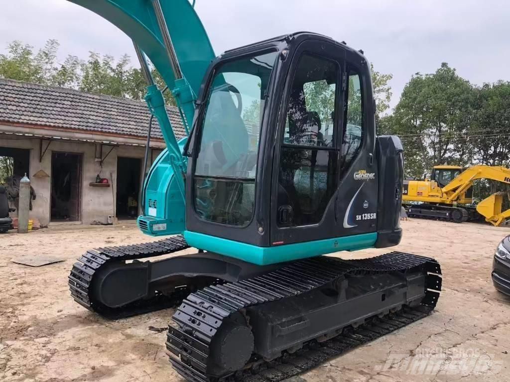 Kobelco SK 135 Pásové rýpadlá