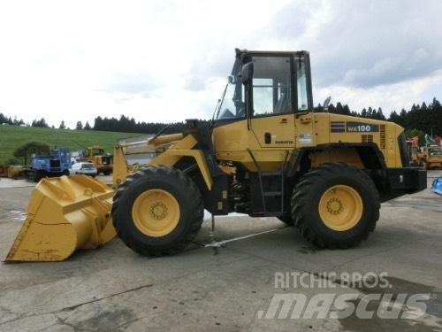 Komatsu WA100-5 Kolesové nakladače