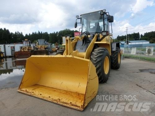 Komatsu WA100-5 Kolesové nakladače