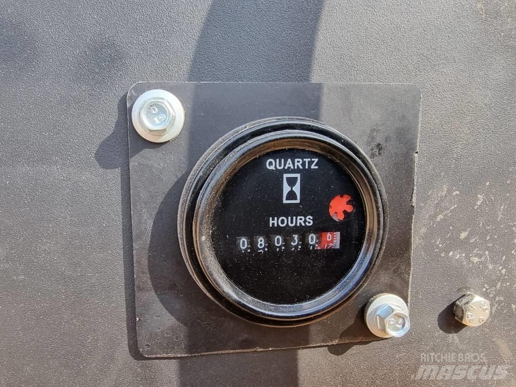 Volvo EC 200 Pásové rýpadlá